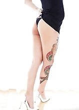 Asian ladyboy Hyori shows off her beautiful body